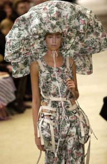 junya09 ss03.jpg
