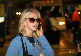 julianne-hough-tom-unbelievable-05.jpg