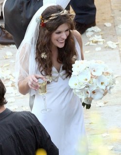 Milla-Jovovich-wedding-pictures-9.jpg