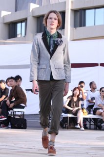 factotum-2011ss-3-thumb-466xauto-60902.jpg