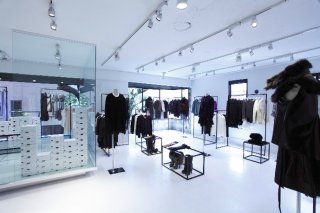 sacai_shop_006-thumb-640x426-60704.jpg