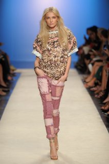 Isabel+Marant+Spring+2012+9r5bxBsqCsTx.jpg