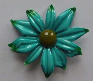 flowerbrooch2.jpg