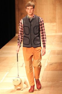 ne-net-2012ss_015-thumb-466xauto-67825.jpg