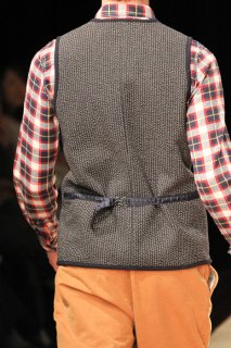 ne-net-2012ss_017-thumb-466xauto-67827.jpg