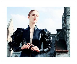 lastmistressesbalintbarnacqc03.jpg