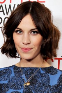 Alexa-Chung-333x500.jpg