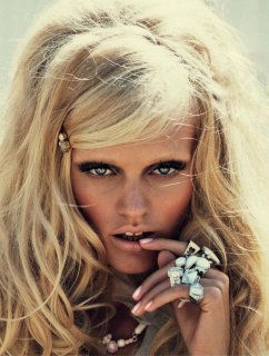 MarieClaireSthAfricaDec11.3.jpg