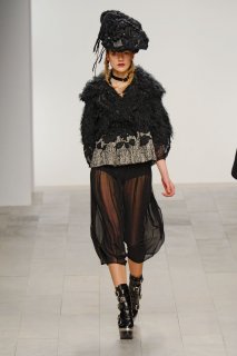 JRFW1112LFW007.jpg