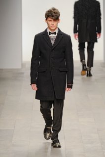 JRFW1112LFW013.jpg