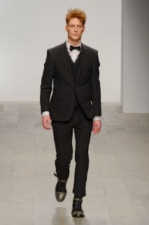 JRFW1112LFW020.jpg