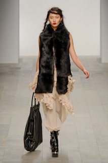 JRFW1112LFW028.jpg