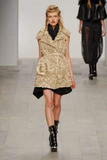 JRFW1112LFW032.jpg