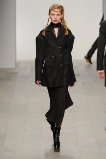 JRFW1112LFW037.jpg