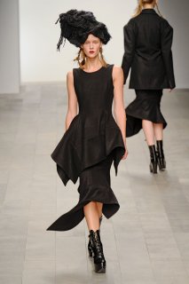 JRFW1112LFW038.jpg