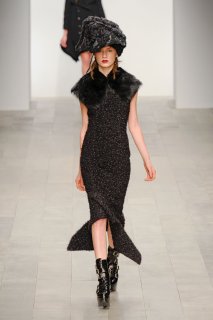 JRFW1112LFW040.jpg